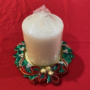 Pillar Candle Wreath Plate